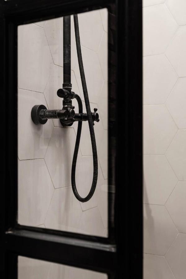Househost Apartmeni: Podbrzezie 2/20 Krakow Bagian luar foto
